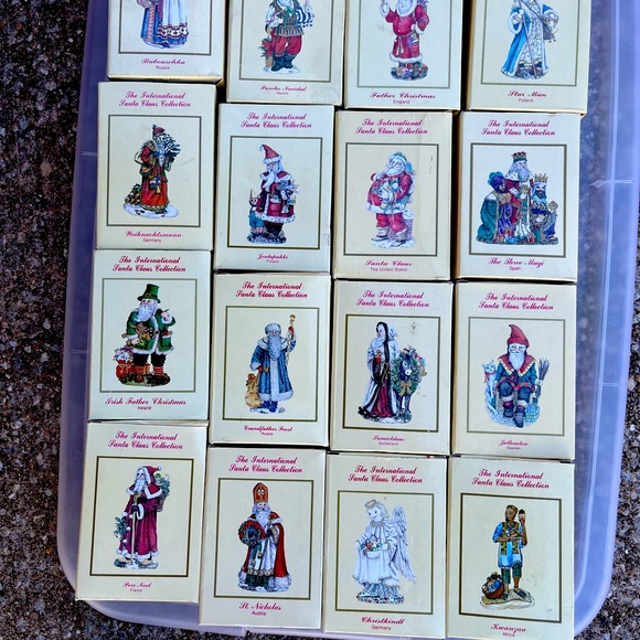 18 International Santa